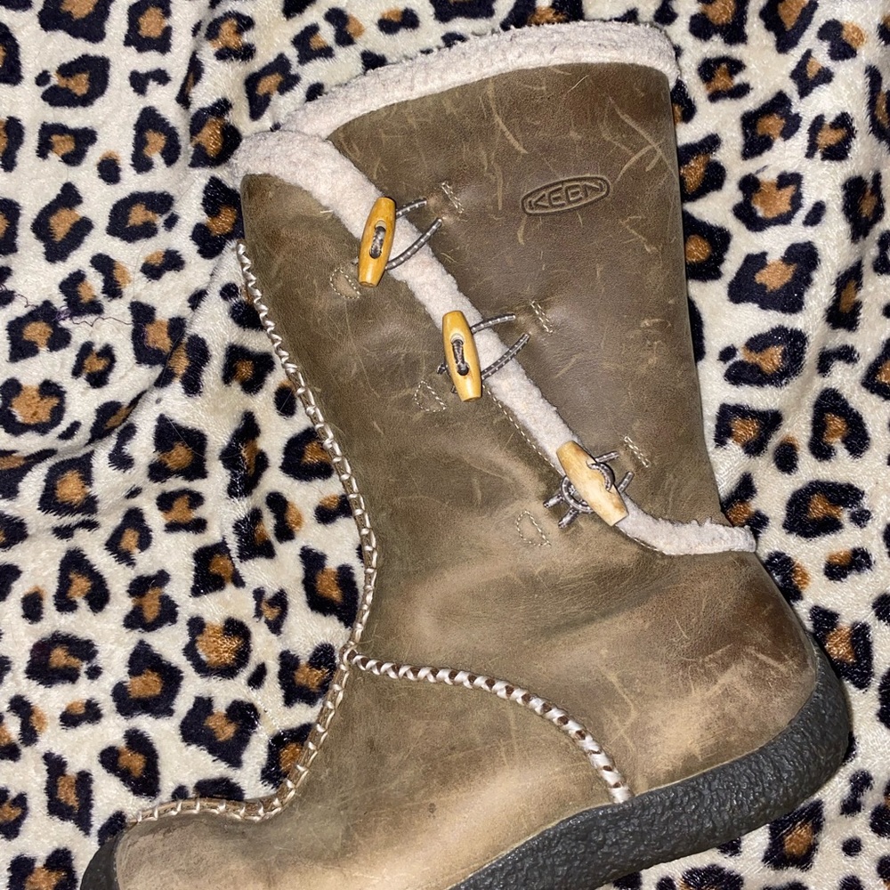 Keen Woman winter boots great condition
